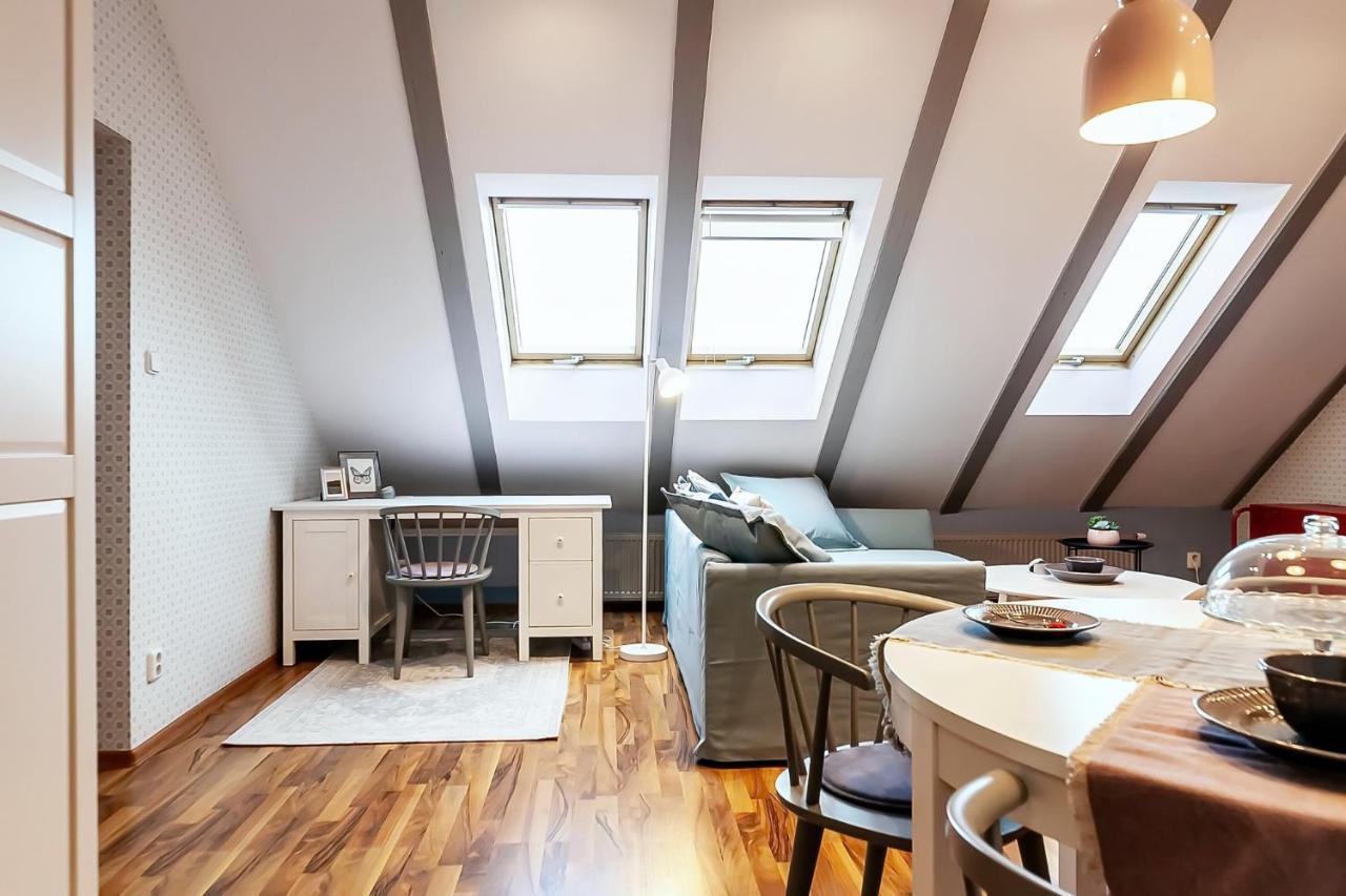 Attic Apartment On Waterfront / View / Netflix ปราก ภายนอก รูปภาพ